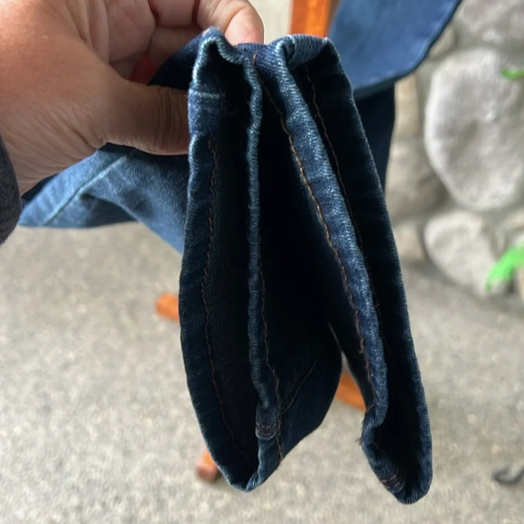 White House Black Market The Slim Jean Size 4 - Picture 7 of 10